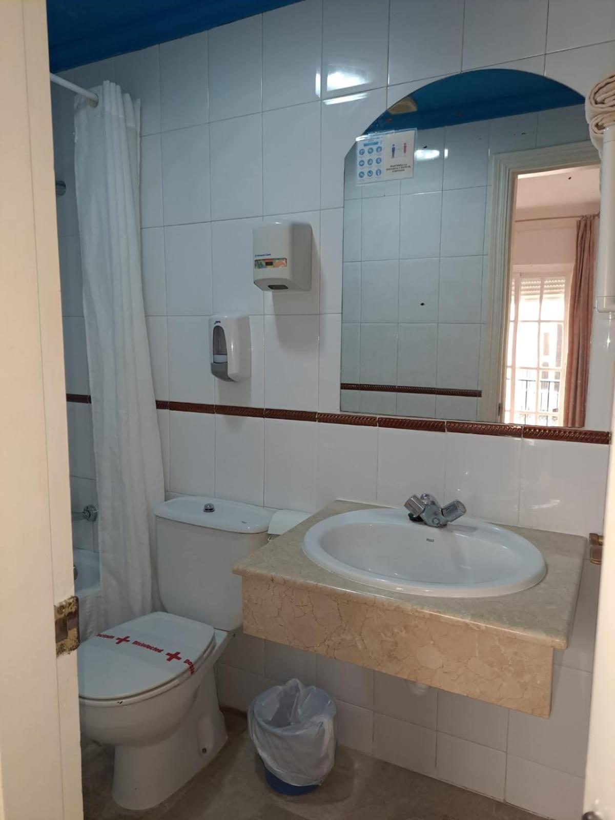 Hostal Montys Nerja Exterior photo